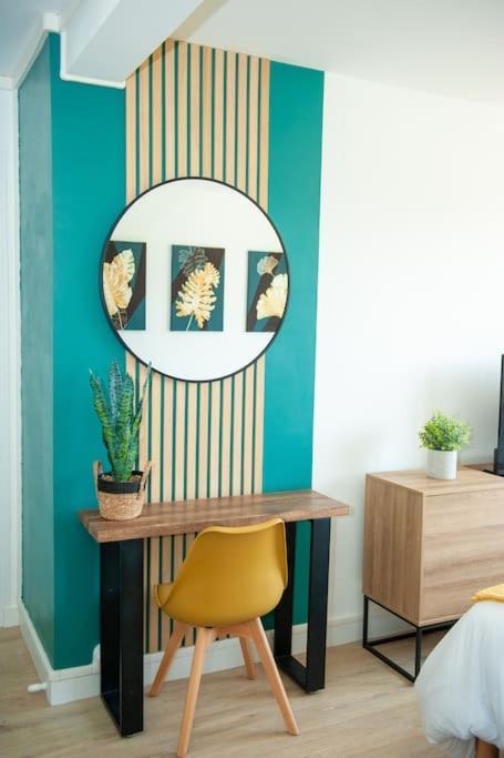 Appartement Proche Gare Routiere Fougeres Ngoại thất bức ảnh