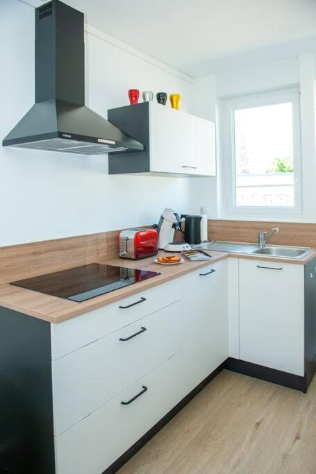 Appartement Proche Gare Routiere Fougeres Ngoại thất bức ảnh